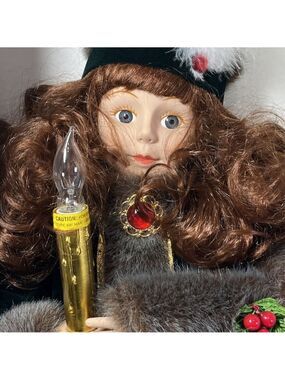Telco Motion-ettes Illuminated Animated Figure Holiday Time Display Doll WORKS